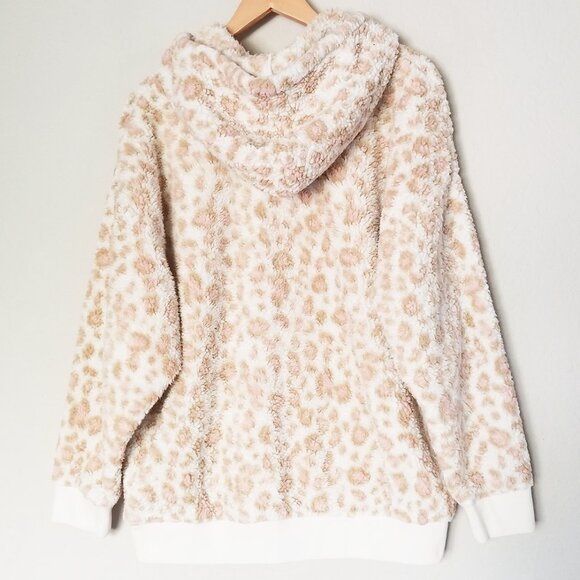 UGG Lora Sherpa Hoodie Size M Cozy Soft Warm Fleece Pocket Leopard Lounge $98 - Picture 8 of 15